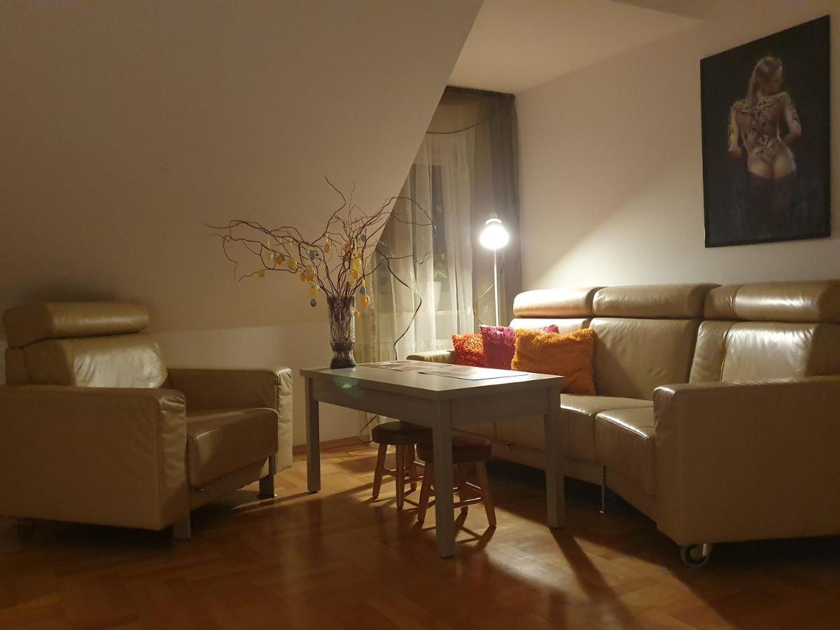Mieszko Rooms Legionowo Exterior foto